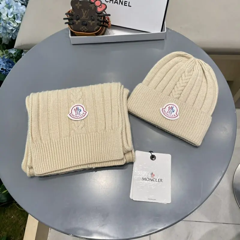 moncler hat and echapres set s_126aba62